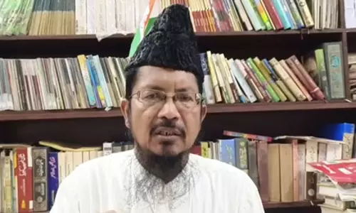 संघ भारत का सबसे बड़ा संगठन, समाज को जोड़ने की कोशिश स्वागतयोग्य: मौलाना शहाबुद्दीन संघ भारत का सबसे बड़ा संगठन, समाज को जोड़ने की कोशिश स्वागतयोग्य: मौलाना शहाबुद्दीन