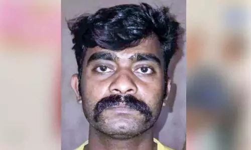 Kerala : ऑटोरिक्शा चोरी करने के आरोप में एक व्यक्ति गिरफ्तार Kerala : ऑटोरिक्शा चोरी करने के आरोप में एक व्यक्ति गिरफ्तार