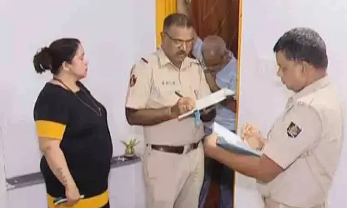 Bhubaneswar: आत्मदाह के बाद ओडिशा के वकील की मौत Bhubaneswar: आत्मदाह के बाद ओडिशा के वकील की मौत