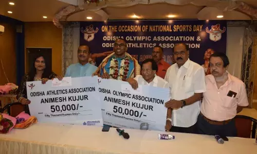 Odisha : धावक अनिमेष कुजूर को राष्ट्रीय खेल दिवस पर सम्मानित किया गया