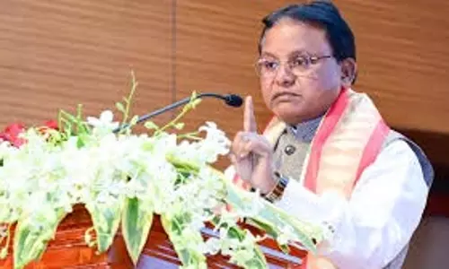 Tamang, CM Majhi ने अंतरराज्यीय सहयोग को बढ़ावा देने के लिए मुलाकात की Tamang, CM Majhi ने अंतरराज्यीय सहयोग को बढ़ावा देने के लिए मुलाकात की
