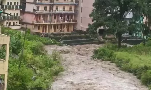 Uttarakhand आपदा: बादल फटने और भूस्खलन से पांच लोगों की मौत; मलबे के बीच बचाव कार्य जारी Uttarakhand आपदा: बादल फटने और भूस्खलन से पांच लोगों की मौत; मलबे के बीच बचाव कार्य जारी