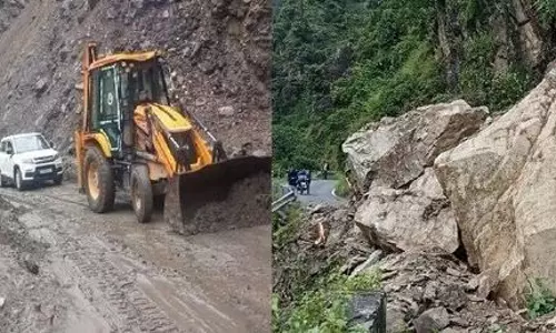 Jammu: बारिश से सड़क पर रोक, सूम्ब ब्लॉक प्रभावित