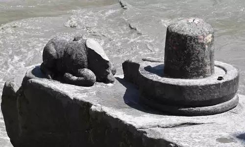 Mandi में बाढ़ के पानी से नंदी की मूर्ति क्षतिग्रस्त
