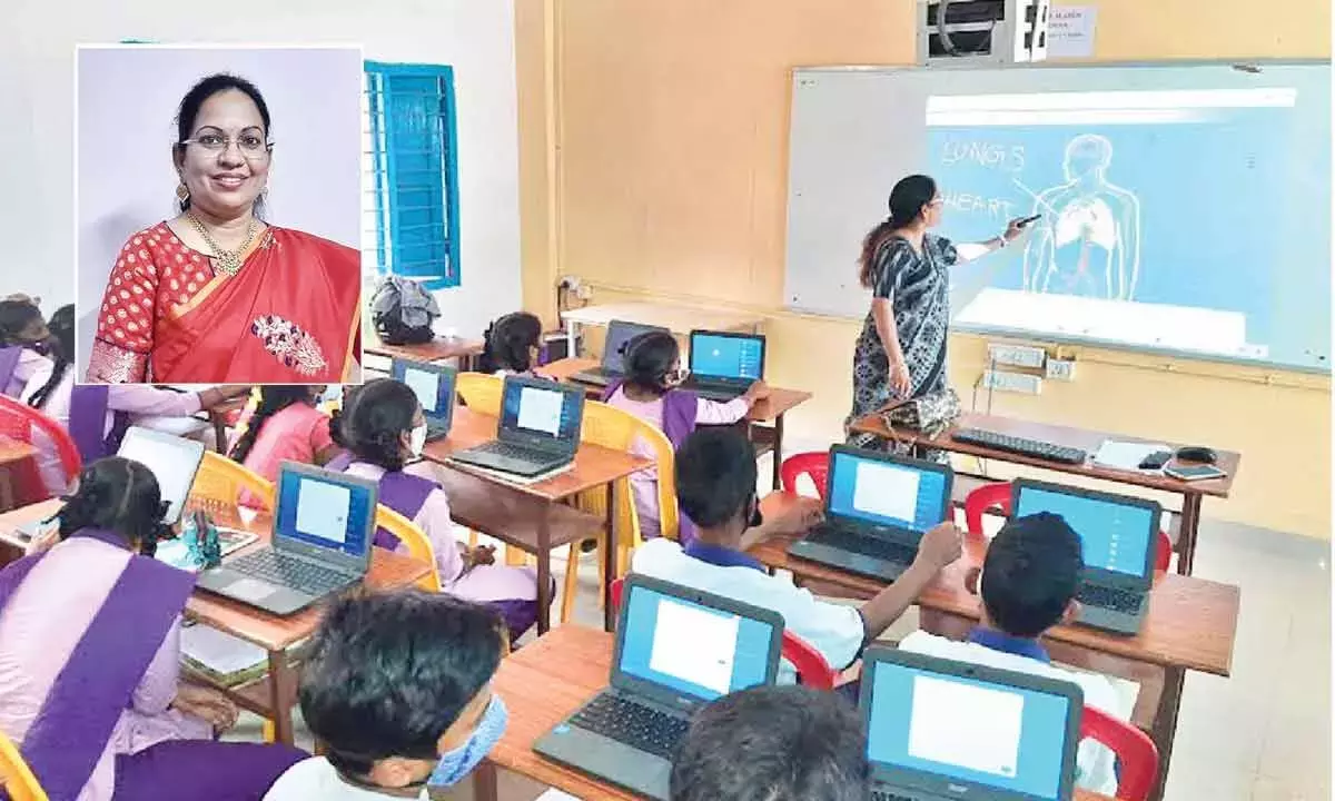 Andhra: एक शिक्षक की असाधारण योग्यता राष्ट्रीय स्तर पर पहचान दिलाती है Andhra: एक शिक्षक की असाधारण योग्यता राष्ट्रीय स्तर पर पहचान दिलाती है