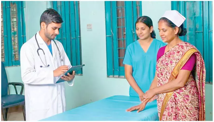 Andhra: राज्य भर में 4,472 ग्राम क्लीनिकों को स्थायी भवन मिलेंगे