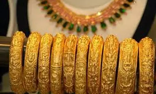 Tamil Nadu: सोने की कीमत एक दिन में दो बार बढ़ी Tamil Nadu: सोने की कीमत एक दिन में दो बार बढ़ी