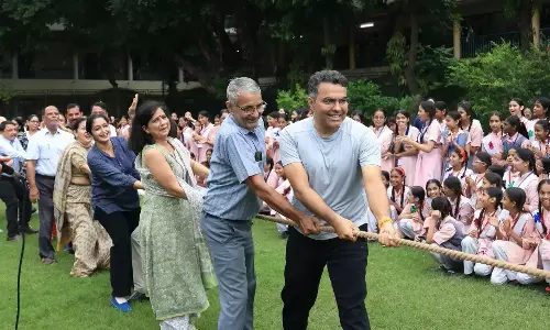 New Delhi: सीएम रेखा गुप्ता और मंत्रियों ने श्रद्धांजलि देकर खिलाड़ियों का बढ़ाया हौसला New Delhi: सीएम रेखा गुप्ता और मंत्रियों ने श्रद्धांजलि देकर खिलाड़ियों का बढ़ाया हौसला