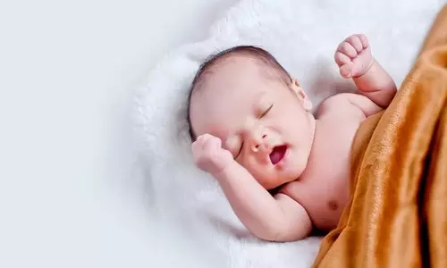 चुम्बक निगलने के बाद छोटे भाई-बहनों की लगातार दो सर्जरी हुईं