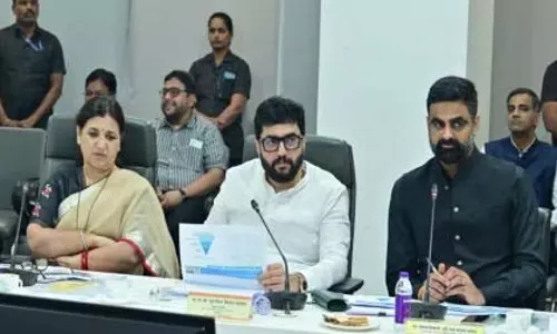 केवल बड़ी नदियों के साथ ही नहीं, सहायक नदियों के साथ भी व्यवहार करें: Muralidhar Mohol केवल बड़ी नदियों के साथ ही नहीं, सहायक नदियों के साथ भी व्यवहार करें: Muralidhar Mohol