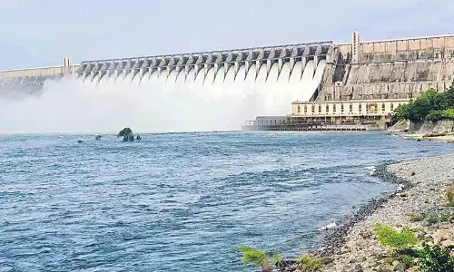 Nagarjuna Sagar में बाढ़ जारी.. 26 गेट हटाए गए