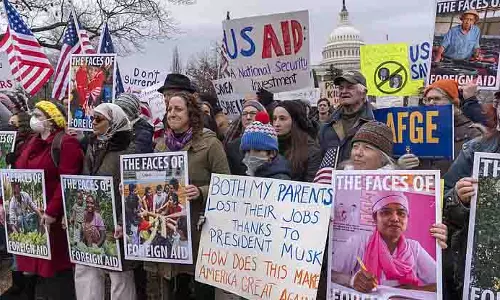 Trump ने 5 अरब डॉलर की विदेशी सहायता रोकने का प्रस्ताव रखा