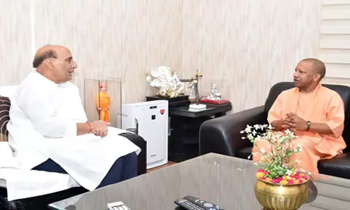 रक्षा मंत्री और सीएम योगी का नोएडा दौरा, ड्रोन मैन्युफैक्चरिंग यूनिट का करेंगे निरीक्षण रक्षा मंत्री और सीएम योगी का नोएडा दौरा, ड्रोन मैन्युफैक्चरिंग यूनिट का करेंगे निरीक्षण