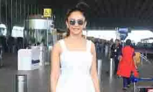 क्रू पर हमले के बीच Rakul Preet ने जारी रखी शूटिंग की तैयारी क्रू पर हमले के बीच Rakul Preet ने जारी रखी शूटिंग की तैयारी