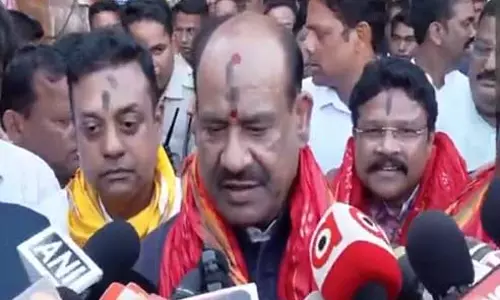लोकसभा अध्यक्ष ओम बिरला ने Puri के जगन्नाथ मंदिर में पूजा-अर्चना की