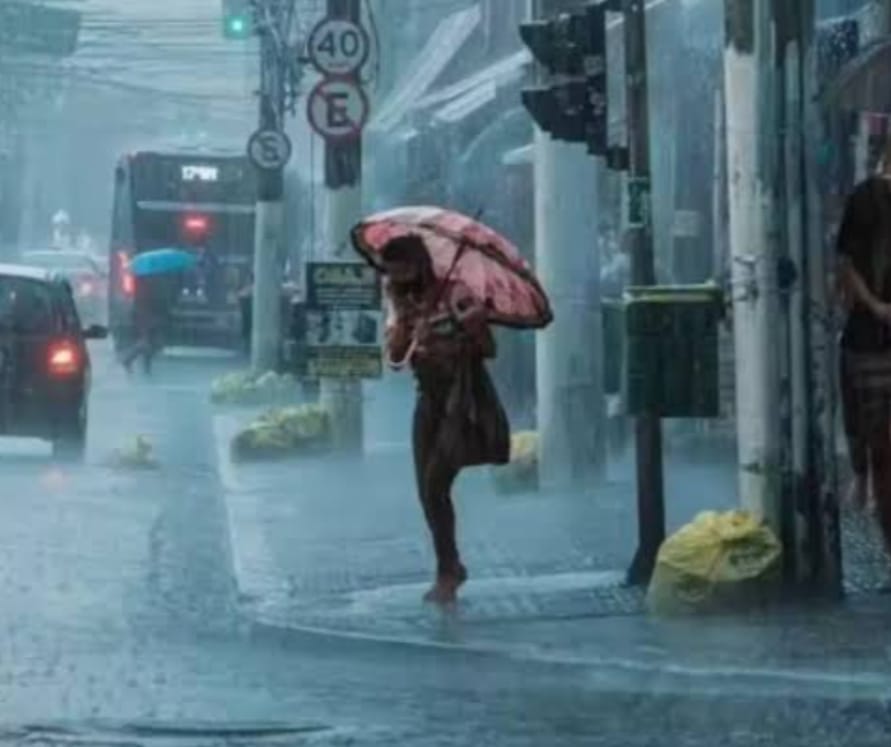 मानसून के समय बढ़ जाता है UTI का रिस्क, बरतें सावधानी