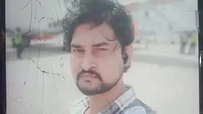 आदतन शराबी ने पत्नी की गला घोंटकर हत्या की; पुलिस के सामने कबूला आदतन शराबी ने पत्नी की गला घोंटकर हत्या की; पुलिस के सामने कबूला