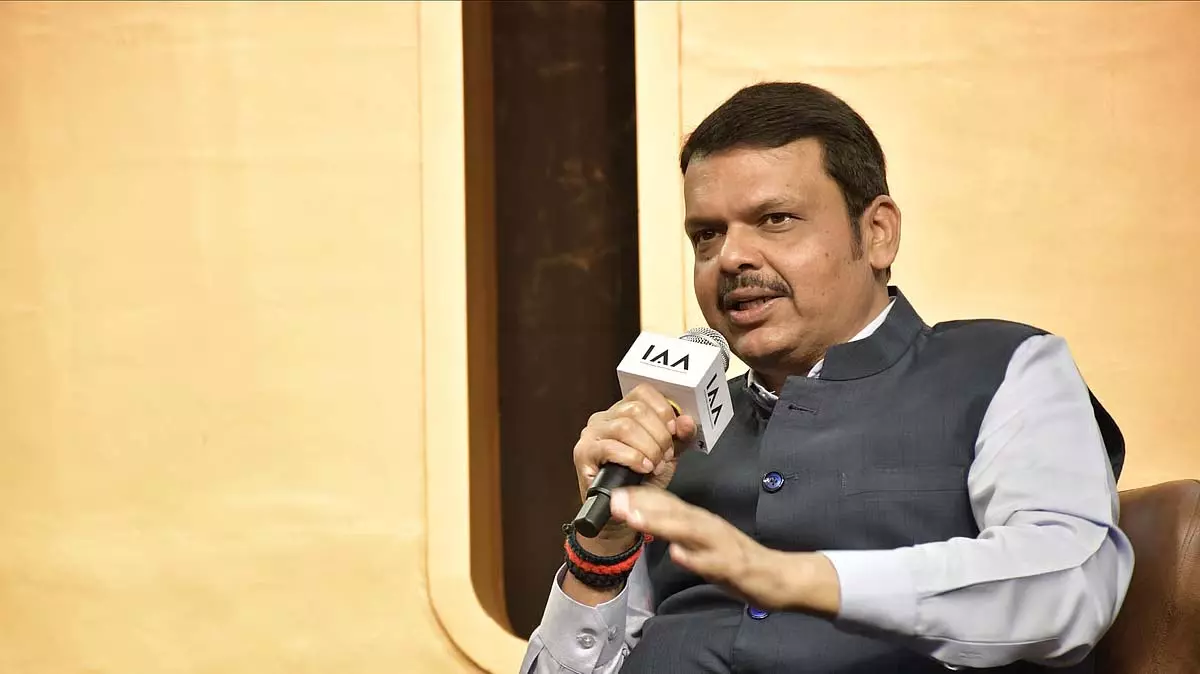 Maharashtra : सरकार ने वंशावली समिति का कार्यकाल 30 जून, 2026 तक बढ़ाया Maharashtra : सरकार ने वंशावली समिति का कार्यकाल 30 जून, 2026 तक बढ़ाया