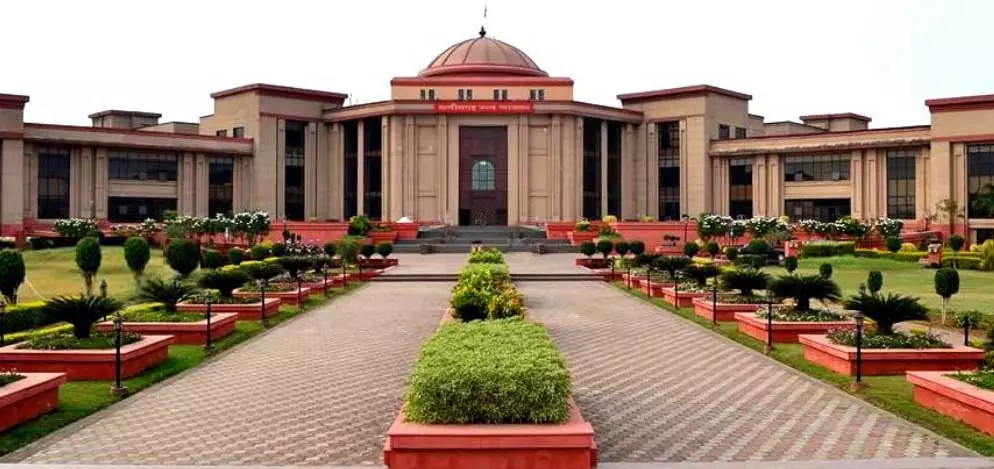 सबूत के अभाव में दुष्कर्मी का सजा कम हुआ सबूत के अभाव में दुष्कर्मी का सजा कम हुआ