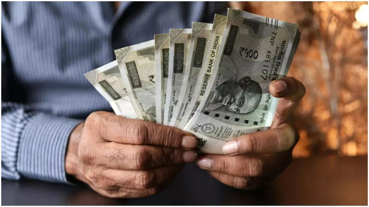 Bhopal: MP में बेरोजगार योजना, हर महीने मिलेगा ₹1500 Bhopal: MP में बेरोजगार योजना, हर महीने मिलेगा ₹1500