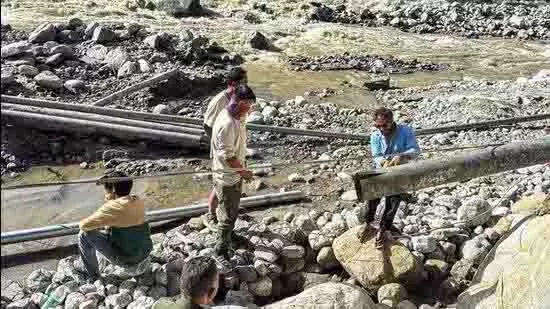 Shimla: रामपुर में बारिश के कारण हुए भूस्खलन में दो लोग घायल Shimla: रामपुर में बारिश के कारण हुए भूस्खलन में दो लोग घायल