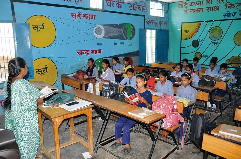 Haryana में एकल-शिक्षक सरकारी स्कूलों में उछाल रिपोर्ट Haryana में एकल-शिक्षक सरकारी स्कूलों में उछाल रिपोर्ट