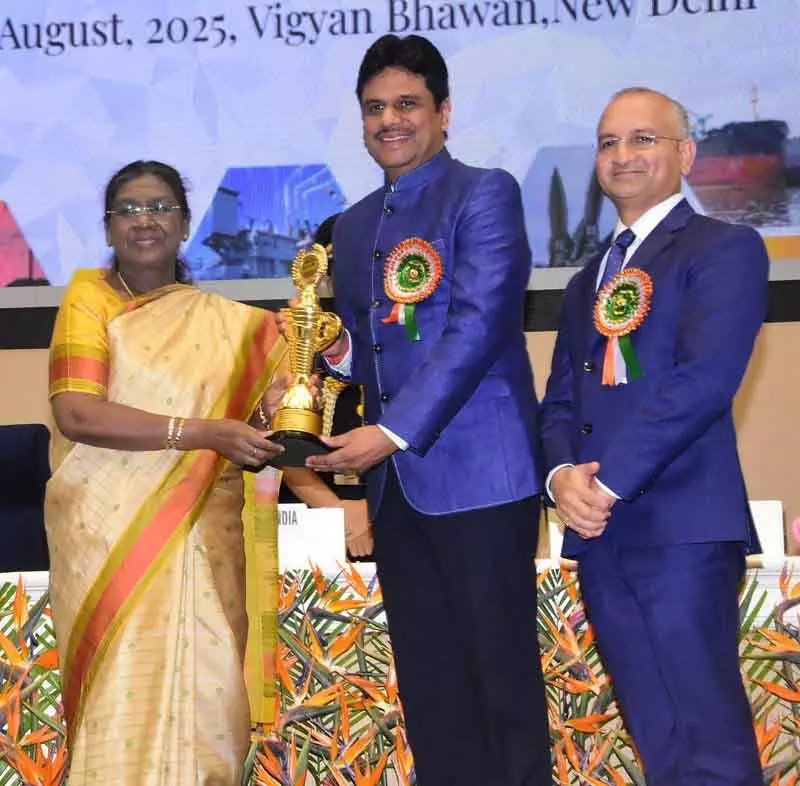 SJVN को उत्कृष्ट मानव संसाधन प्रबंधन के लिए सम्मानित किया गया SJVN को उत्कृष्ट मानव संसाधन प्रबंधन के लिए सम्मानित किया गया