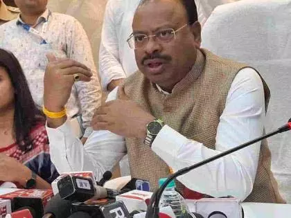 Bawankule: अमरावती में सभी नगर परिषदों के लिए सीसीटीवी Bawankule: अमरावती में सभी नगर परिषदों के लिए सीसीटीवी