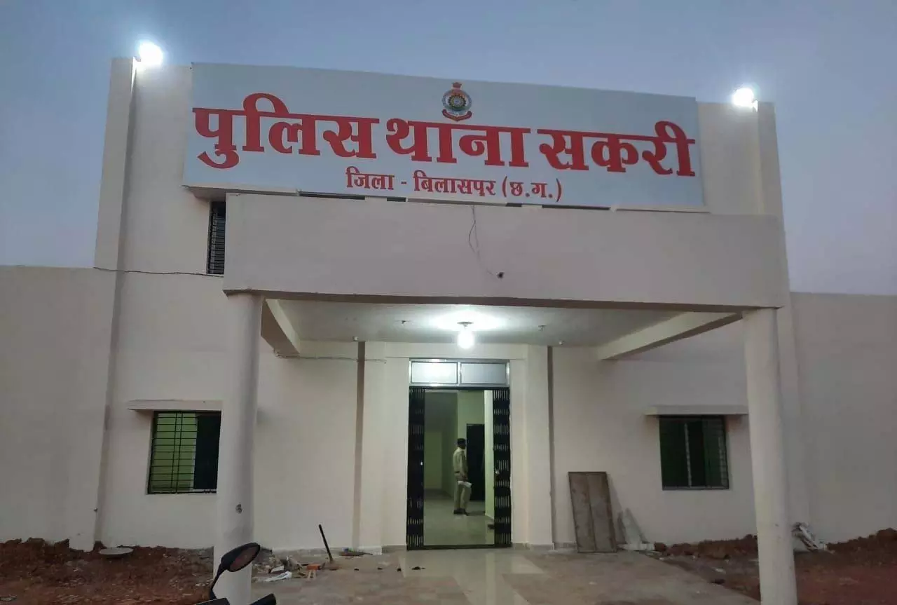 साइबर ठगी का बड़ा मामला, छात्र का मोबाइल हैक कर उड़ाए ₹1.05 लाख साइबर ठगी का बड़ा मामला, छात्र का मोबाइल हैक कर उड़ाए ₹1.05 लाख