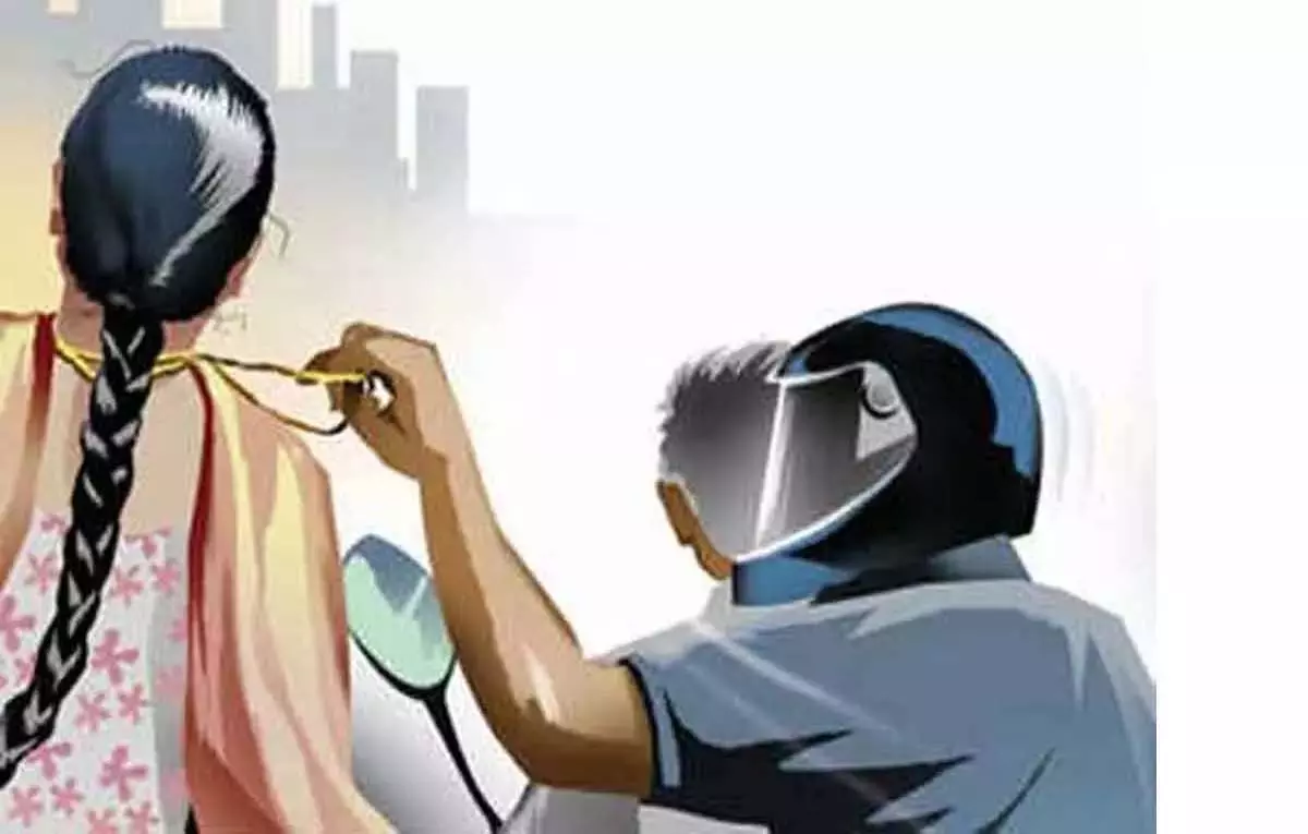 Hyderabad : उप्पल भगायत में चेन स्नैचिंग की घटना Hyderabad : उप्पल भगायत में चेन स्नैचिंग की घटना
