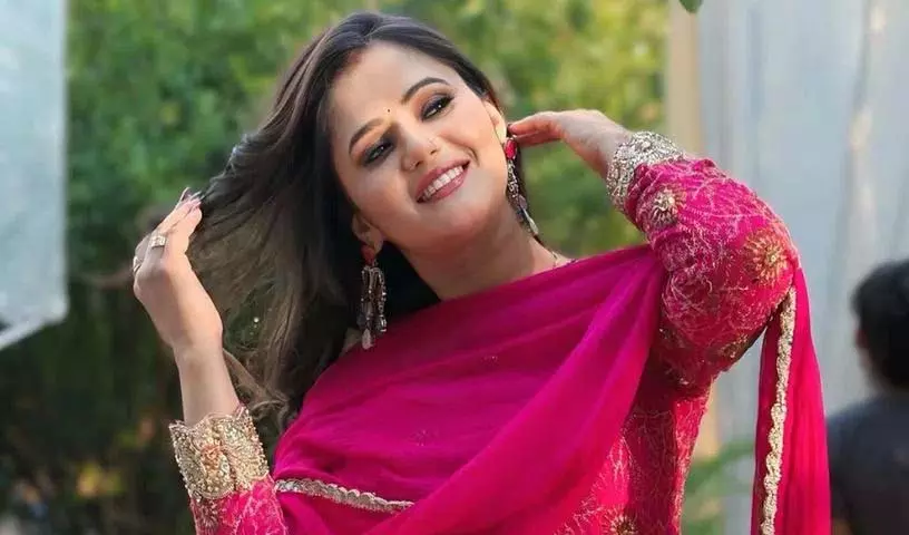 हीरो जिसने उसकी कमर को अश्लील तरीके से छुआ.. Heroine Anjali ने इंडस्ट्री छोड़ने का ऐलान कर दिया..! हीरो जिसने उसकी कमर को अश्लील तरीके से छुआ.. Heroine Anjali ने इंडस्ट्री छोड़ने का ऐलान कर दिया..!