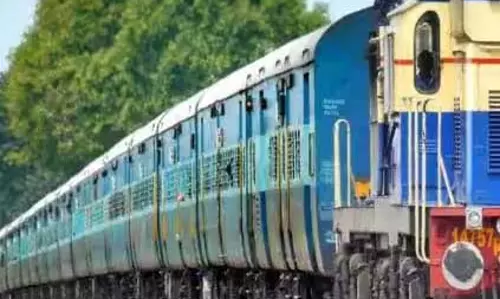छत्तीसगढ़ से गुजरेगी 4 पूजा स्पेशल ट्रेन, आगामी त्योहार को देखते रेलवे का निर्णय
