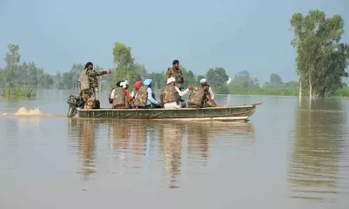 Punjab में दशकों की सबसे भीषण बाढ़, 23 लोगों की मौत, 1,018 गांव प्रभावित, 16 हजार लोगों को बचाया