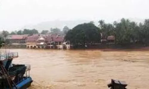 मूसलाधार बारिश से लाओस के कई हिस्सों में बाढ़ आ गई