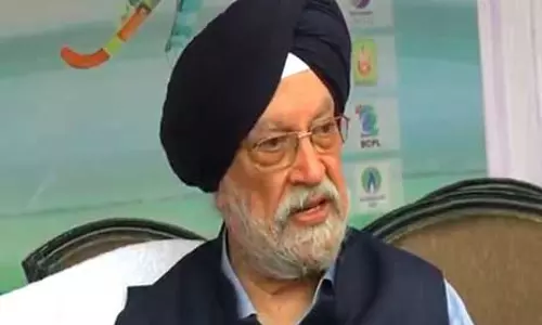 हरदीप पुरी ने PM मोदी और उनकी मां के खिलाफ कथित अपशब्दों के लिए विपक्ष की आलोचना की हरदीप पुरी ने PM मोदी और उनकी मां के खिलाफ कथित अपशब्दों के लिए विपक्ष की आलोचना की