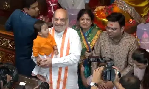 Ganeshotsav 2025: केंद्रीय गृह मंत्री अमित शाह ने मुंबई में लालबागचा राजा के दर्शन किए