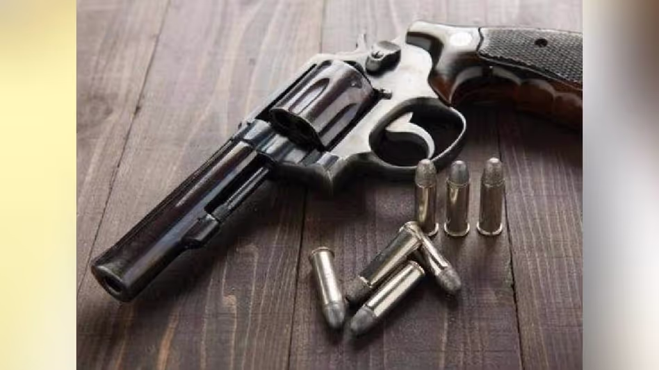 Assam : बीटीसी चुनाव से पहले कोकराझार में लाइसेंसी हथियार ले जाने पर प्रतिबंध