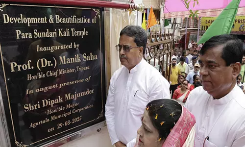 CM ने मंदिरों की अनदेखी और महाराजाओं के योगदान को नकारने के लिए वाम मोर्चा सरकार की आलोचना की