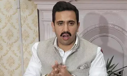 Himachal Flood: मंत्री विक्रमादित्य सिंह ने कहा, जल्द ही संपर्क बहाल हो जाएगा Himachal Flood: मंत्री विक्रमादित्य सिंह ने कहा, जल्द ही संपर्क बहाल हो जाएगा