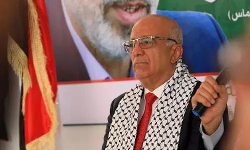 Yemen के सना पर इज़रायली हवाई हमलों में हौथी प्रधानमंत्री अहमद अल-रहावी की मौत Yemen के सना पर इज़रायली हवाई हमलों में हौथी प्रधानमंत्री अहमद अल-रहावी की मौत