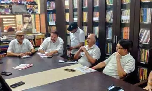 Sham Lal Sharma ने जन शिकायत शिविर लगाया Sham Lal Sharma ने जन शिकायत शिविर लगाया