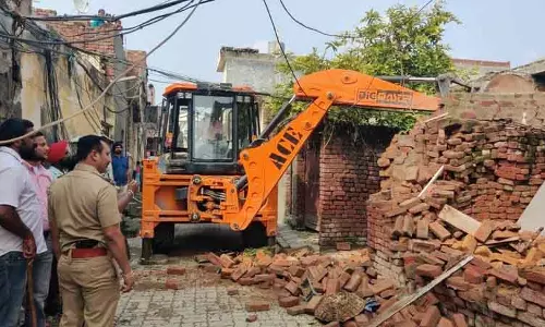 Amritsar: ड्रग तस्कर का घर ध्वस्त