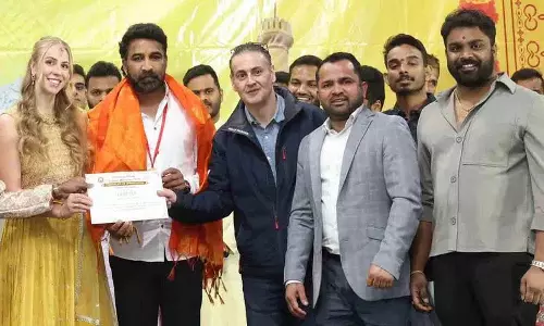 Kasarla Nagender Reddy को ऑस्ट्रेलिया का सर्वश्रेष्ठ सामुदायिक नेता चुना गया Kasarla Nagender Reddy को ऑस्ट्रेलिया का सर्वश्रेष्ठ सामुदायिक नेता चुना गया