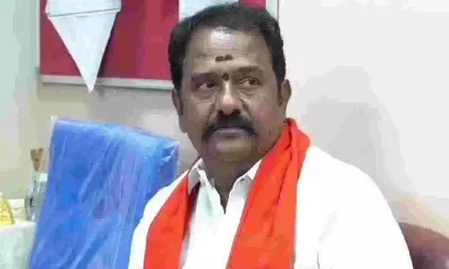अति आत्मविश्वास के कारण बाढ़ में फंसे.. Kamareddy विधायक की सनसनीखेज टिप्पणी