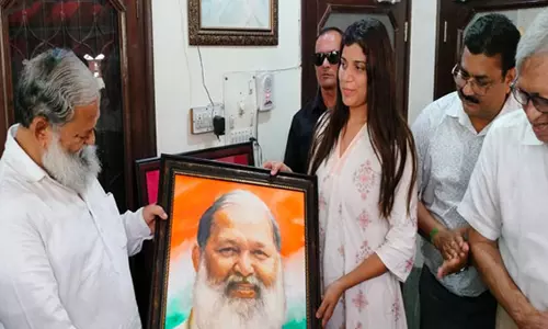 Haryana मंत्री अनिल विज ने दीन दयाल लाडो लक्ष्मी योजना को बताया ऐतिहासिक पहल Haryana मंत्री अनिल विज ने दीन दयाल लाडो लक्ष्मी योजना को बताया ऐतिहासिक पहल