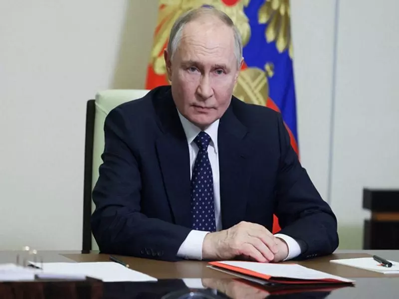 Putin: रूस-चीन BRICS को मजबूत करने में एकजुट, प्रतिबंधों की निंदा Putin: रूस-चीन BRICS को मजबूत करने में एकजुट, प्रतिबंधों की निंदा