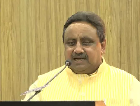 मुंगेरी लाल के हसीन सपने देख रहे हैं तेजस्वी यादव: प्रवीण खंडेलवाल मुंगेरी लाल के हसीन सपने देख रहे हैं तेजस्वी यादव: प्रवीण खंडेलवाल
