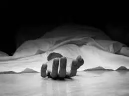 UP News: खेत में मिली युवती की लाश, मामले की जांच शुरू UP News: खेत में मिली युवती की लाश, मामले की जांच शुरू