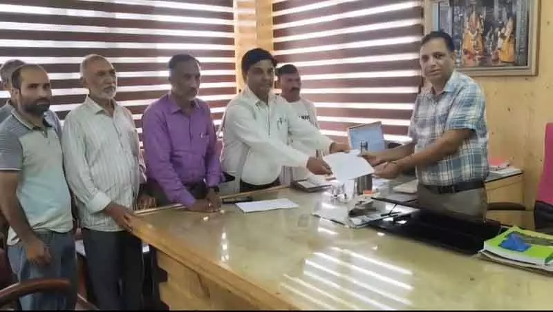 Himachal: किसान सभा ने स्मार्ट मीटर पहल की निंदा की Himachal: किसान सभा ने स्मार्ट मीटर पहल की निंदा की