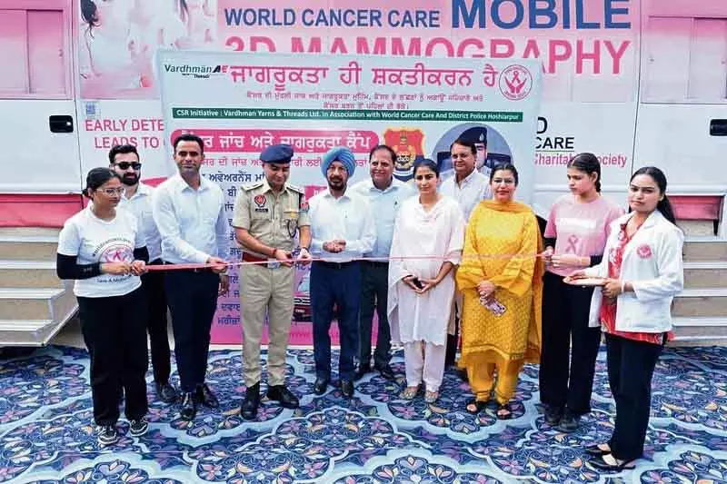 Hoshiarpur में मेगा स्वास्थ्य शिविर से सैकड़ों लोगों को लाभ Hoshiarpur में मेगा स्वास्थ्य शिविर से सैकड़ों लोगों को लाभ